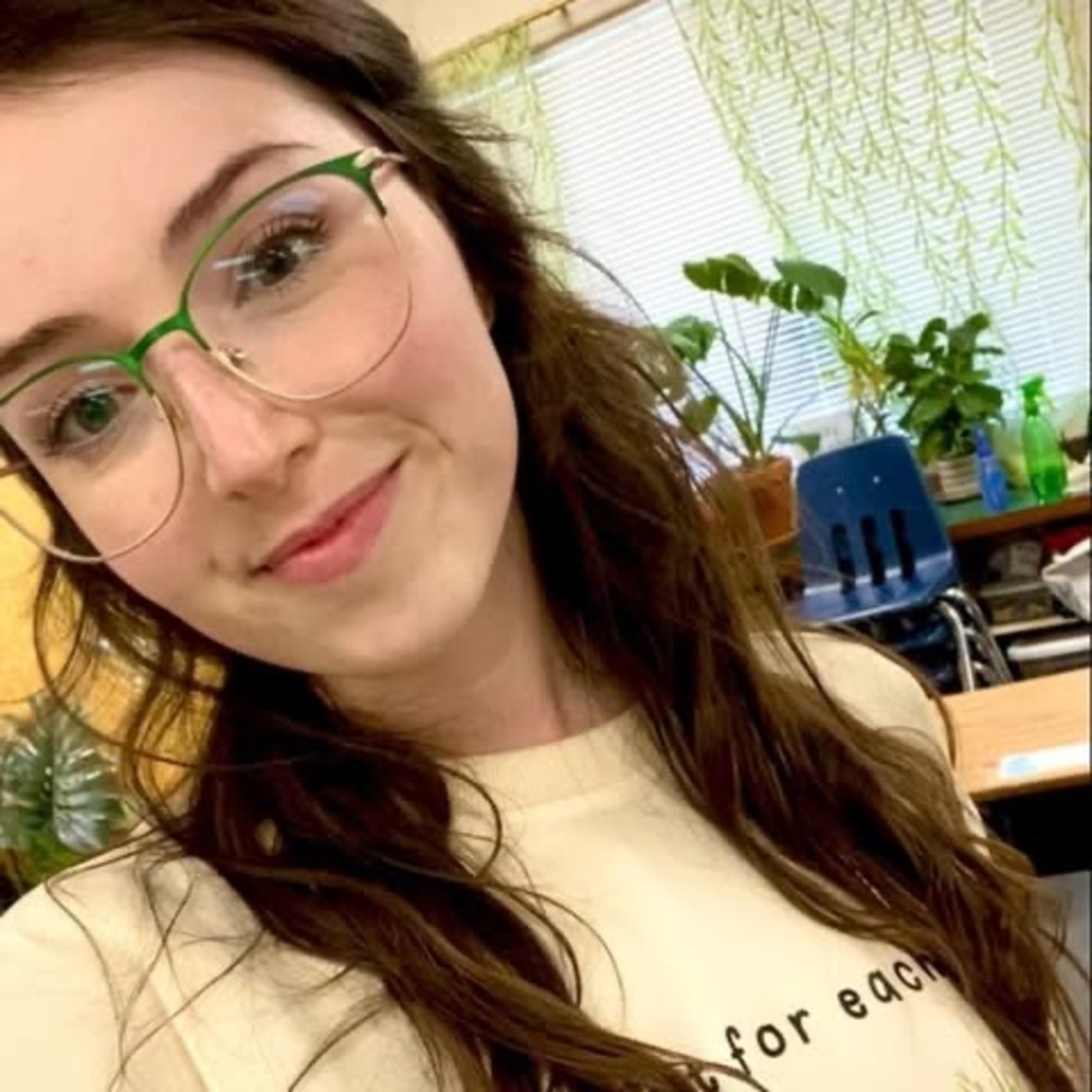 Meet your Posher, Rebecca
